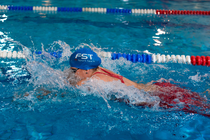 Pływanie – zdjęcia do kalendarza FST Sport Team
